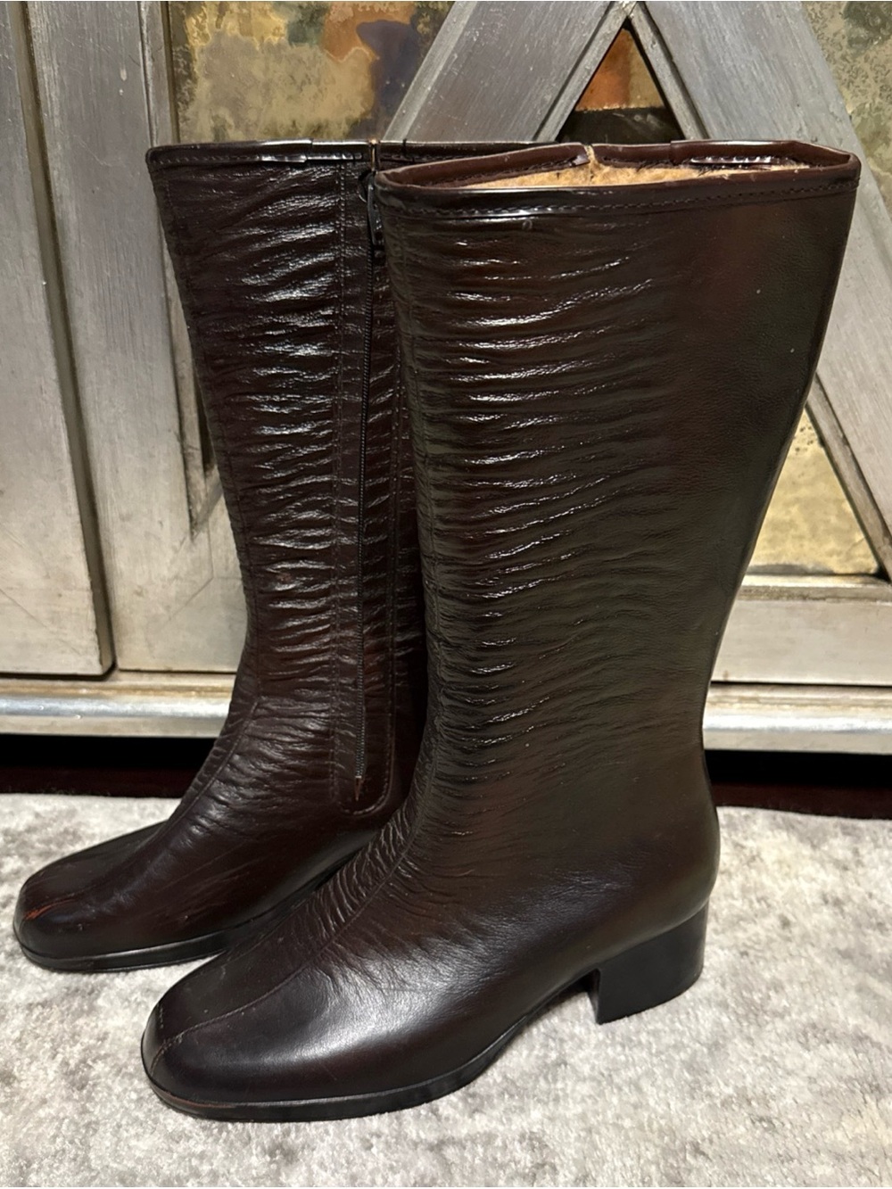 Vintage 1970s Waterproof Sherpa Lined Heeled Rain Boots